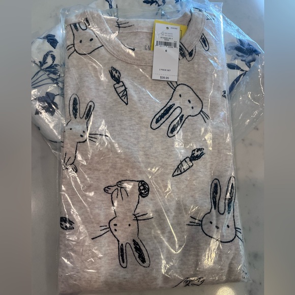NWT Gap kids Easter bunny pajama set, unisex - Picture 4 of 4